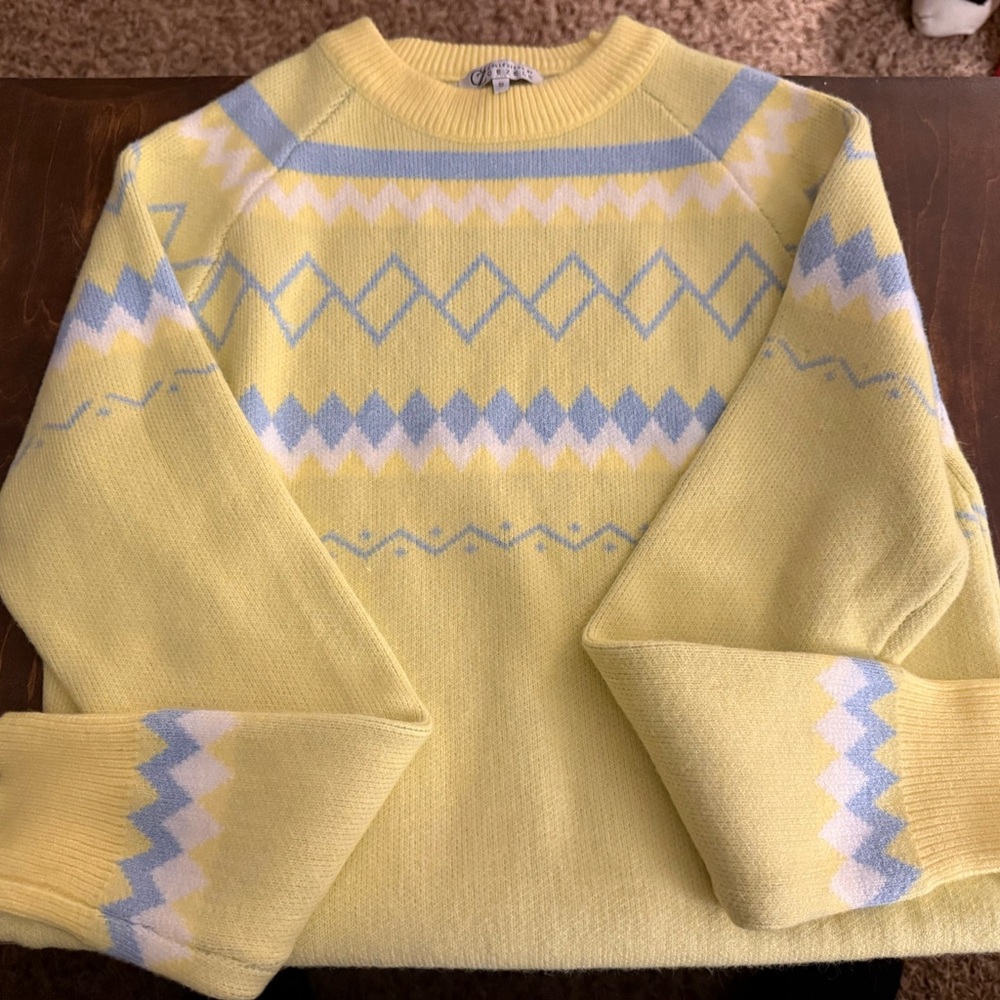 Ce de le small yellow blue sweater cezele